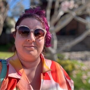 Meet your Posher, Lana